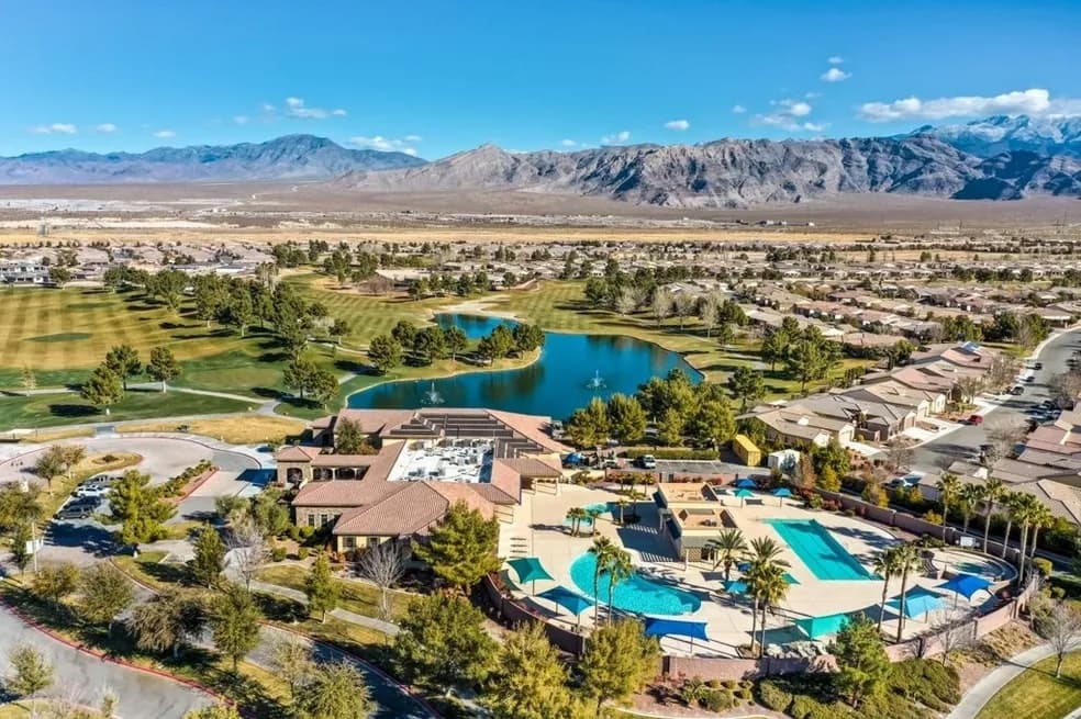 Mountain Falls Resort Pool and Golf Course Community in Pahrump
